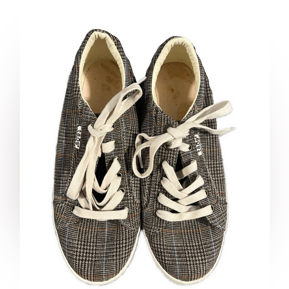 Taos Brown Star Plaid Sneakers size 9.5